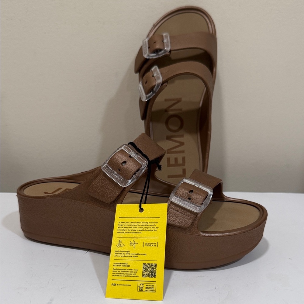 NWT - Lemon Jelly Vegan Fenix Bronze 2” Platform Sandals (sz US 6 or Euro 37)